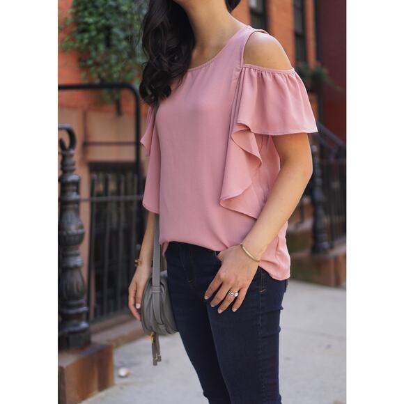 ARMANI EXCHANGE Women's Pink Ruffle Cold Shoulder Top - Picture 1 of 7